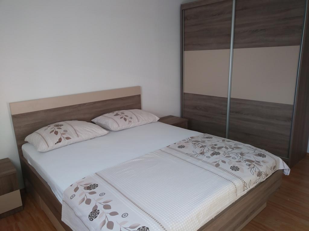 Apartman Toni ビビニェ エクステリア 写真