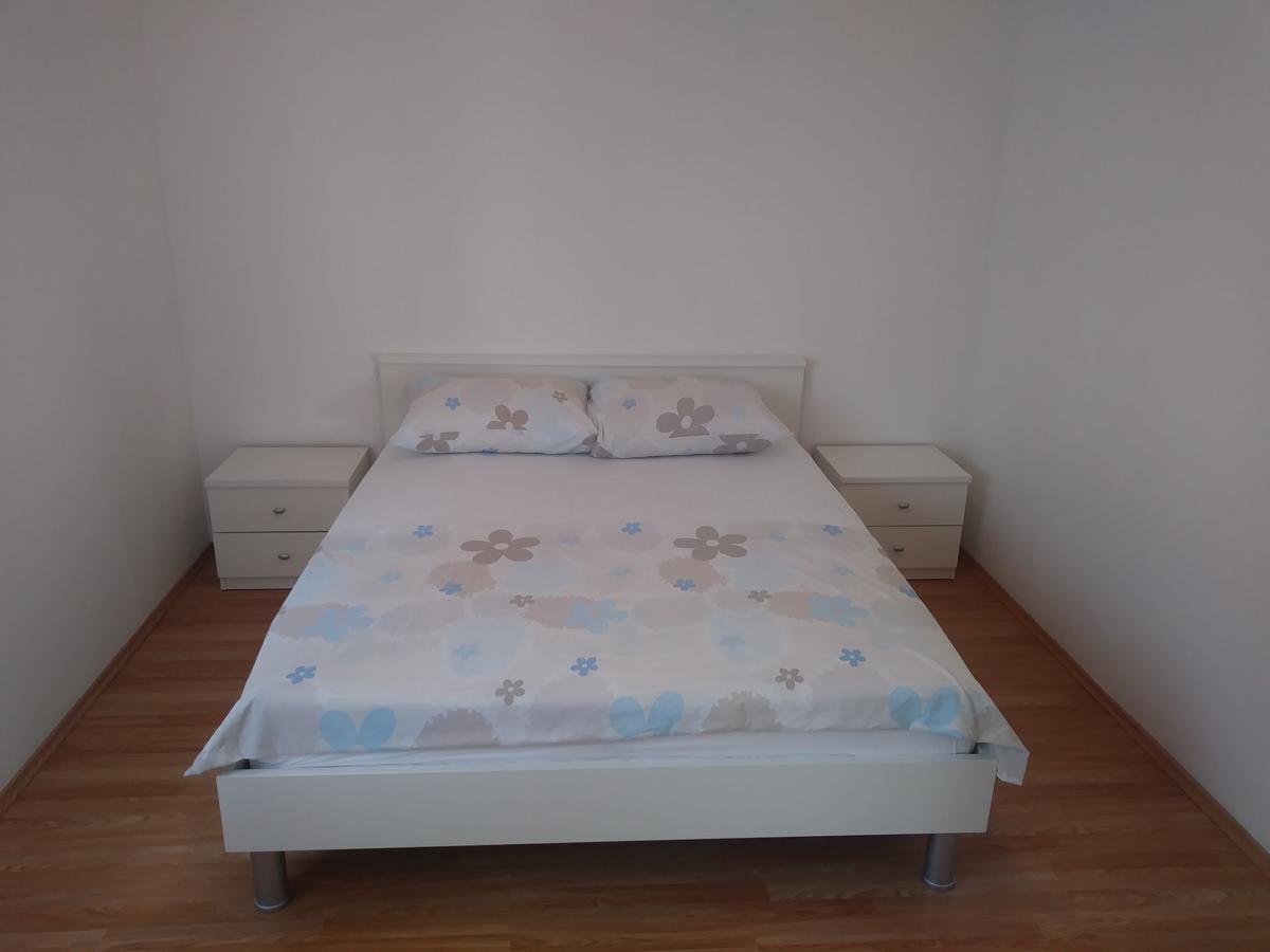Apartman Toni ビビニェ エクステリア 写真